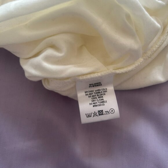 Geel Nico Twist Long Sleeve Top in White - Picture 5 of 9